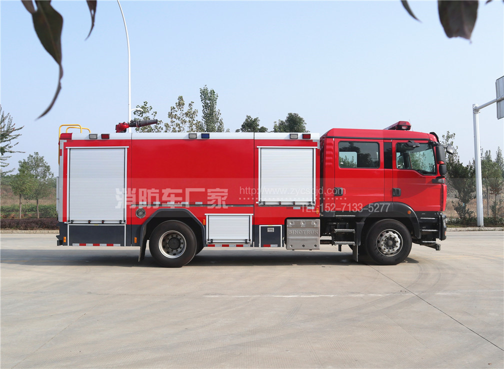 ���������ǵ¿�8����ĭ����܇