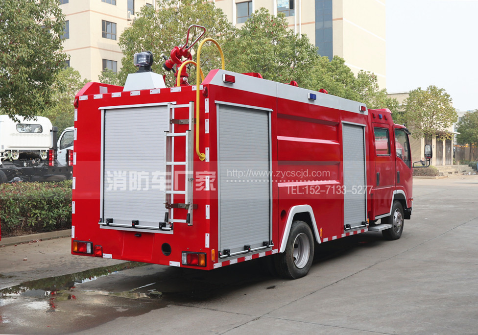 �¿���ʮ�700P 3.5������܇����DƬ